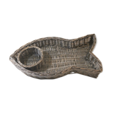 Wicker basket shaped fish