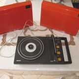 Turns vinyl philips 33 and 45 rpm record