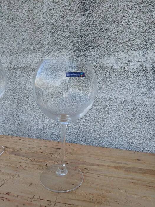 Large balloon glasses