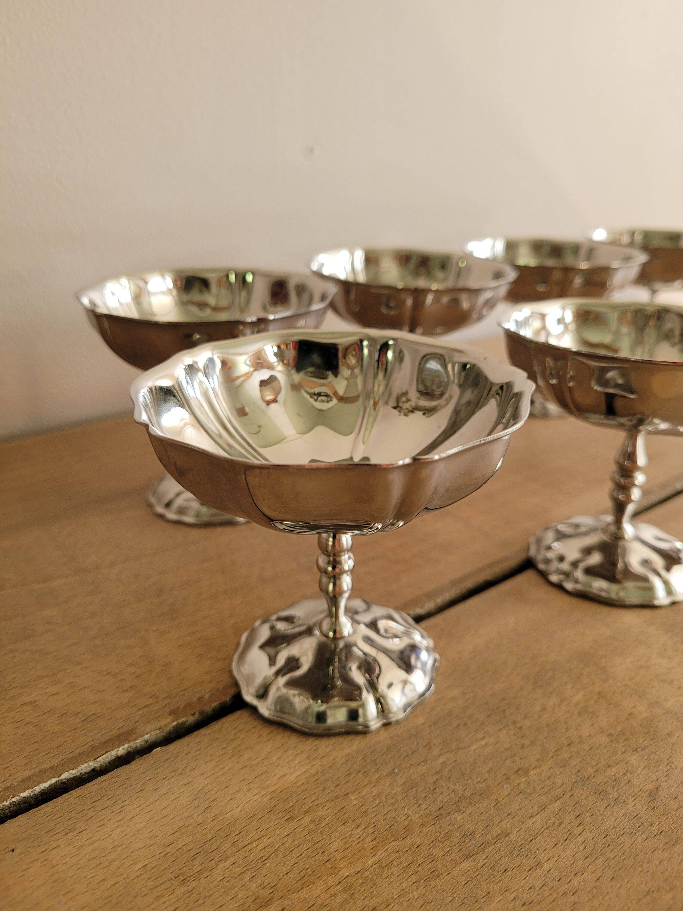 Vintage stainless steel flower bowls