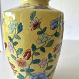 Chinese porcelain vase