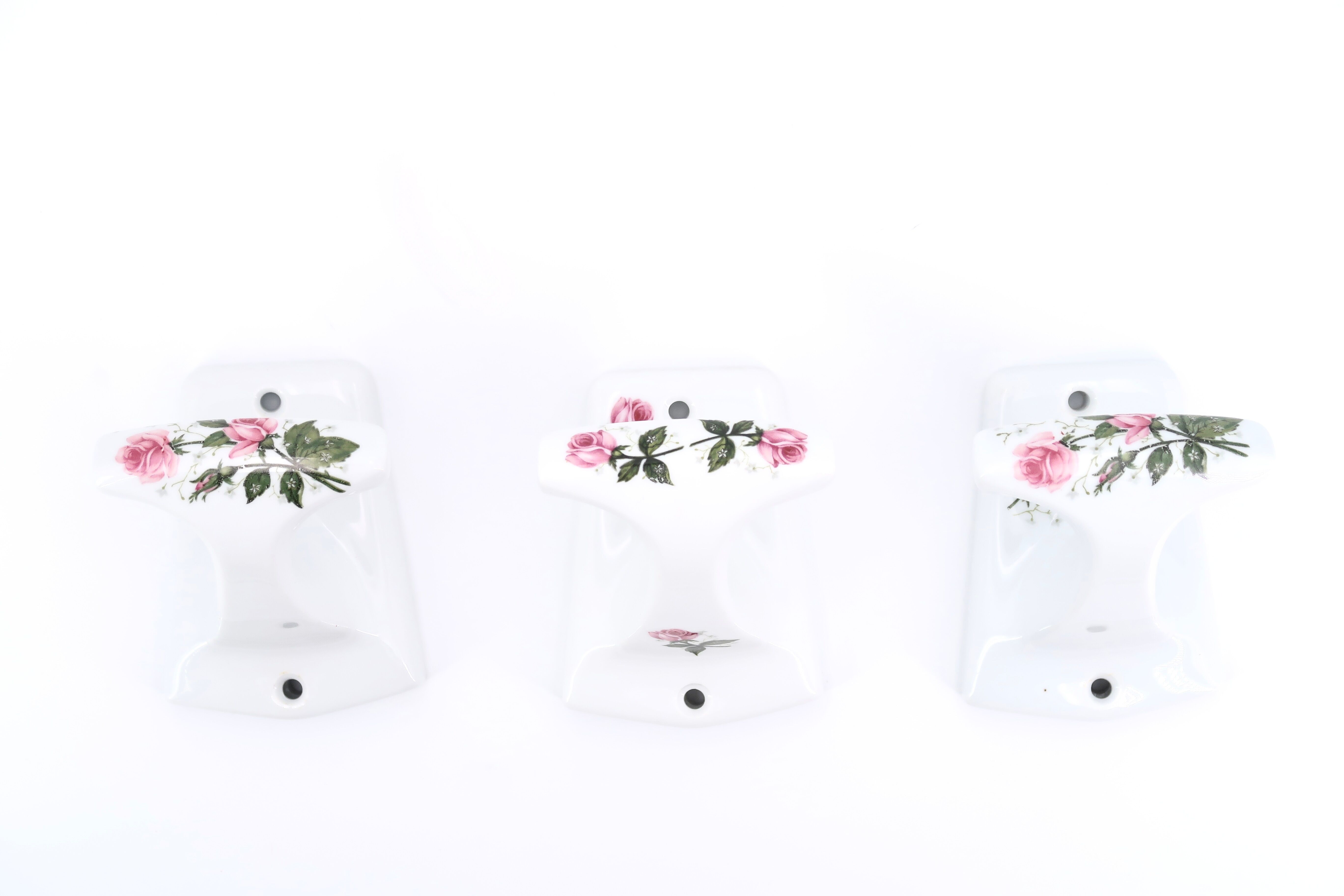 Set de 3 patères en porcelaine des Champs Elysées Paris
