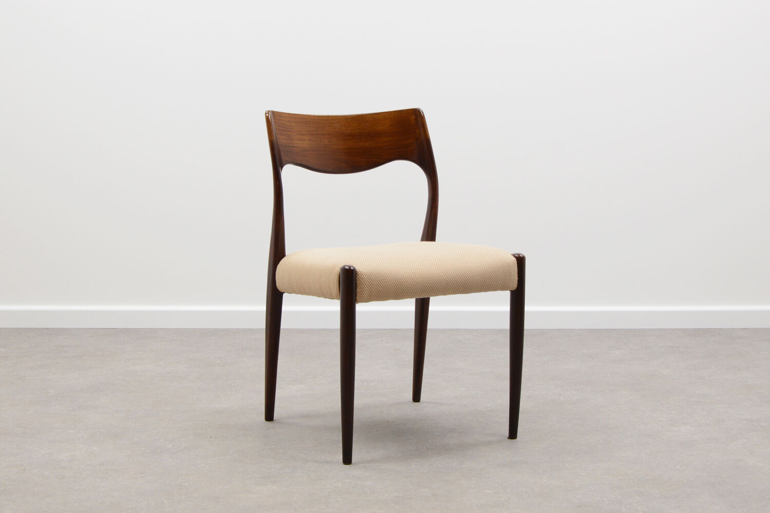 Set of 4 rosewood Fristho Franeker dining chairs