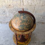 World map bar