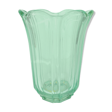 Glass vase