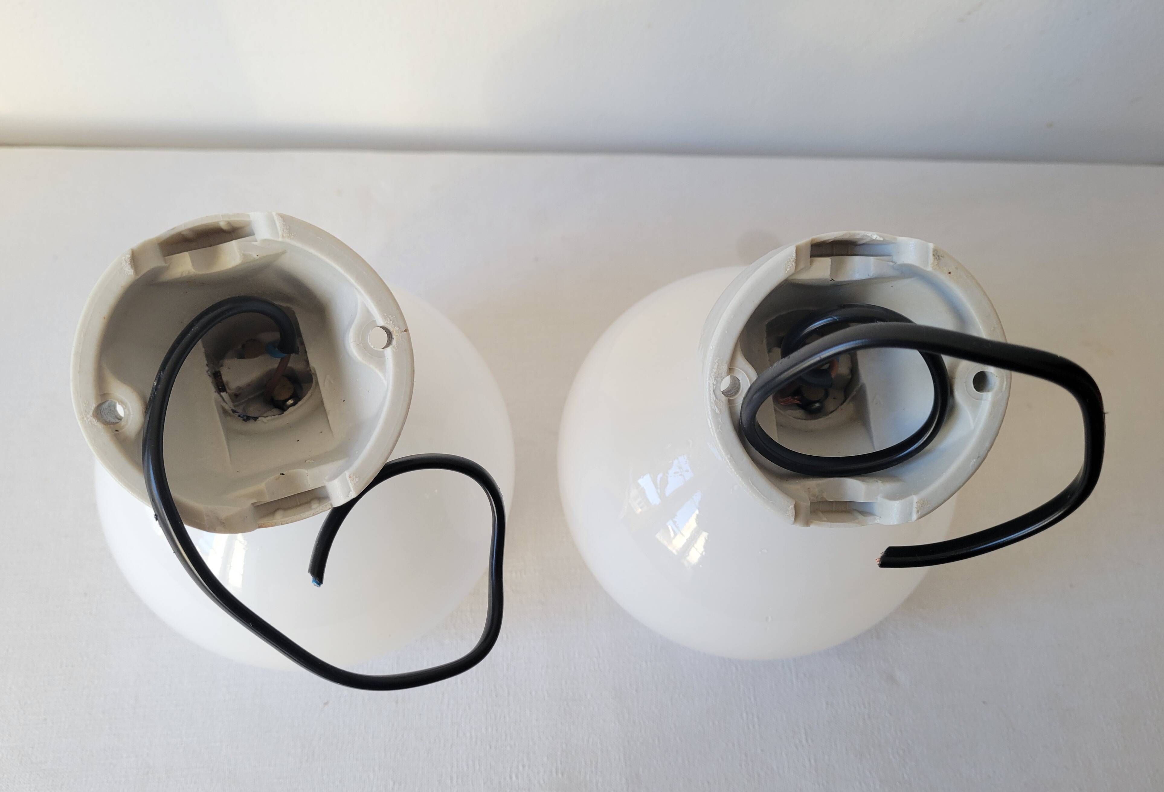 Duo of opaline and porcelain sconces