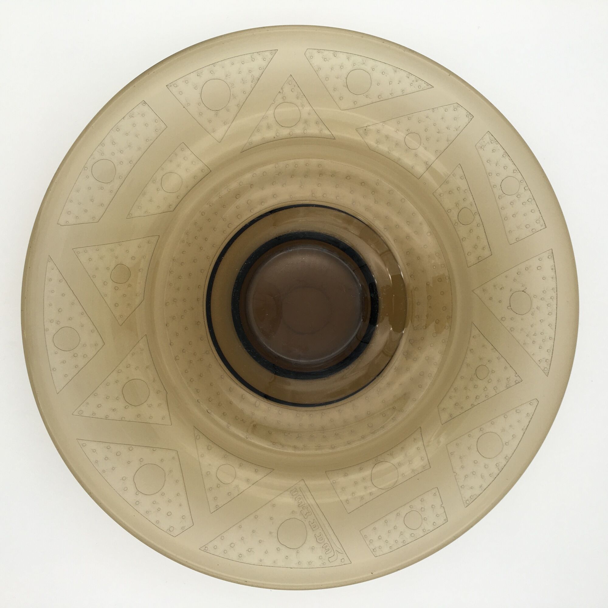 Smoked glass Art Deco cup signed Verame, with acid-engraved geometric decoration 1930