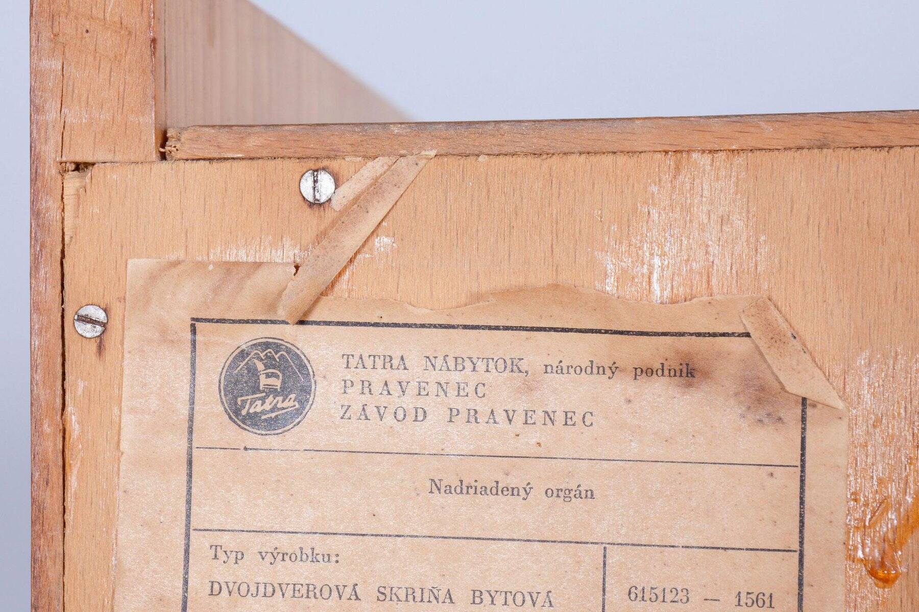 Mid-Century Modern Wardrobe in Ash from Tatra Pravenec, Czech, 1950s