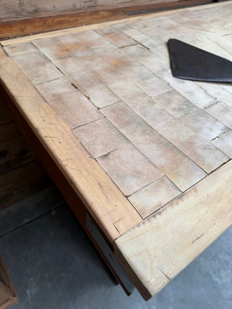 Large butcher's block from the late 19th century.