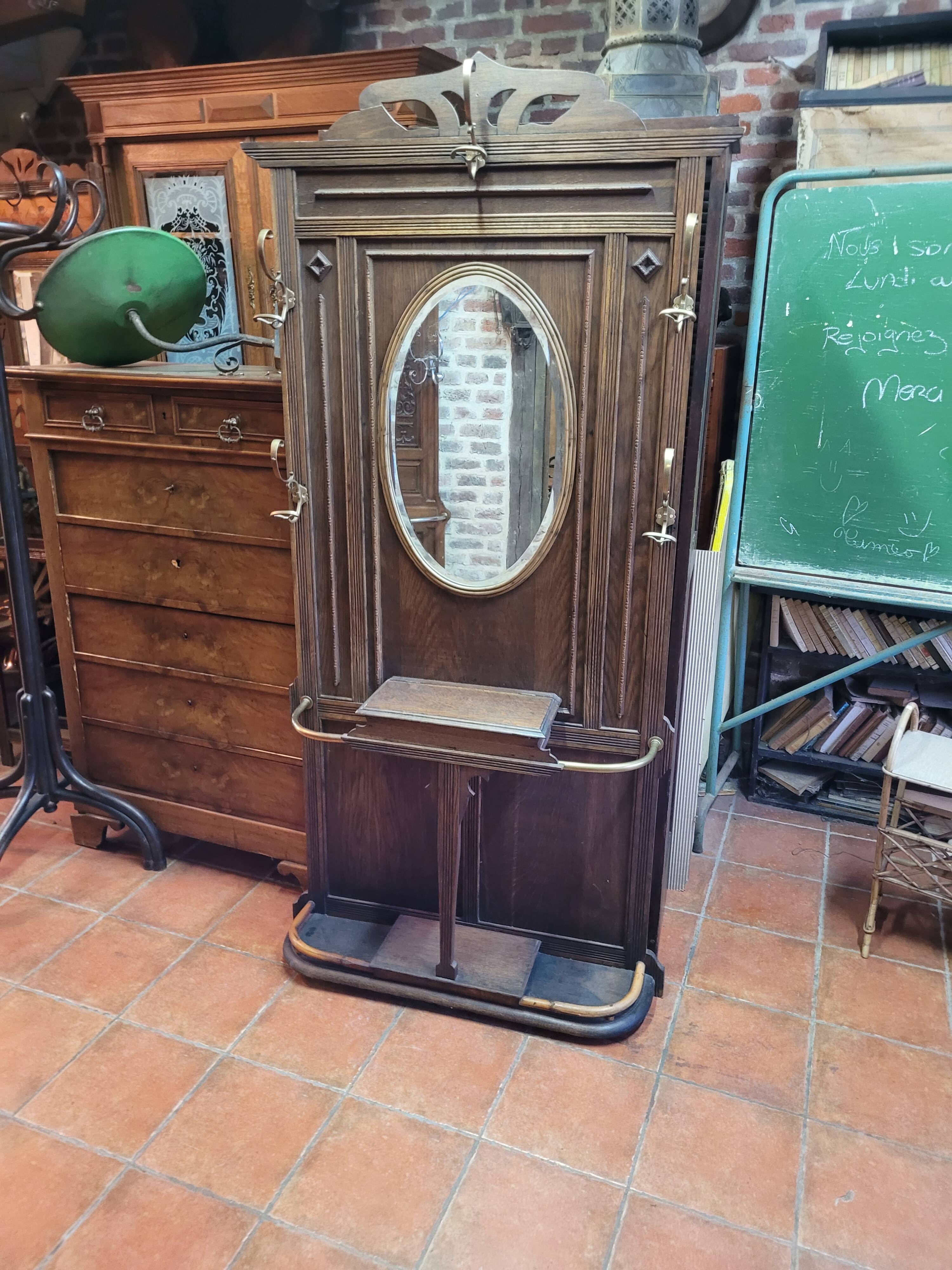 Old cloakroom or coat rack in oak