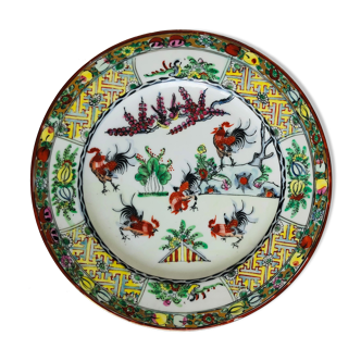 Assiette ancienne en porcelaine de Chine