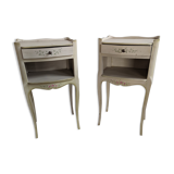 Deux tables de chevets