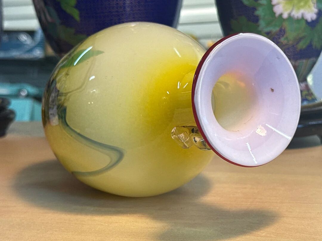 Glass vase – Handmade – Decoration – Yellow orange gradient