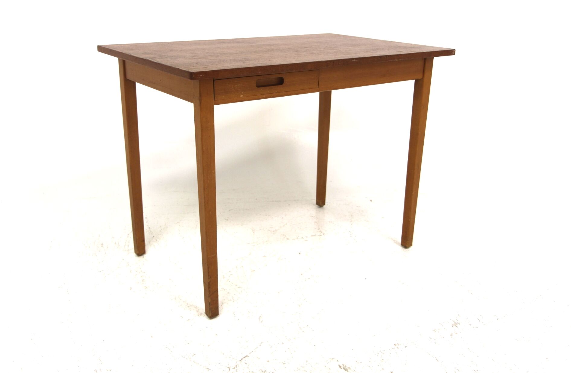 Bureau scandinave en teck, Suède, 1960