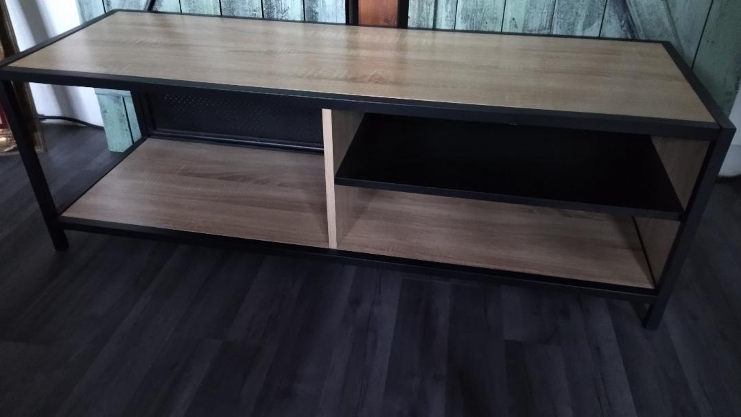 Industrial tv cabinet in metal and wood.