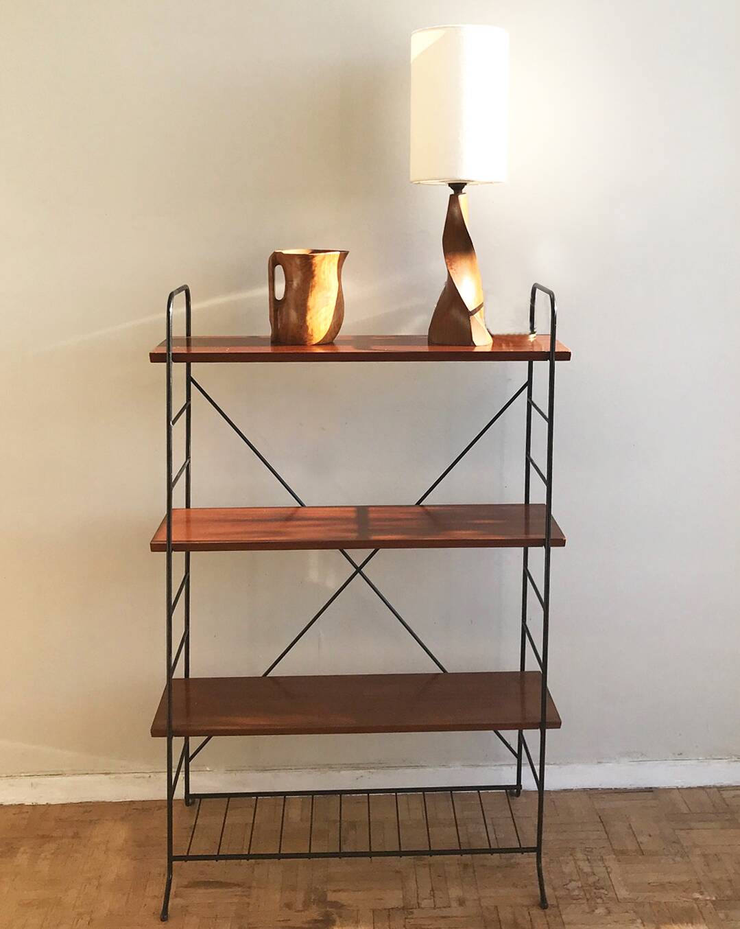 Modular shelf on legs - 1960