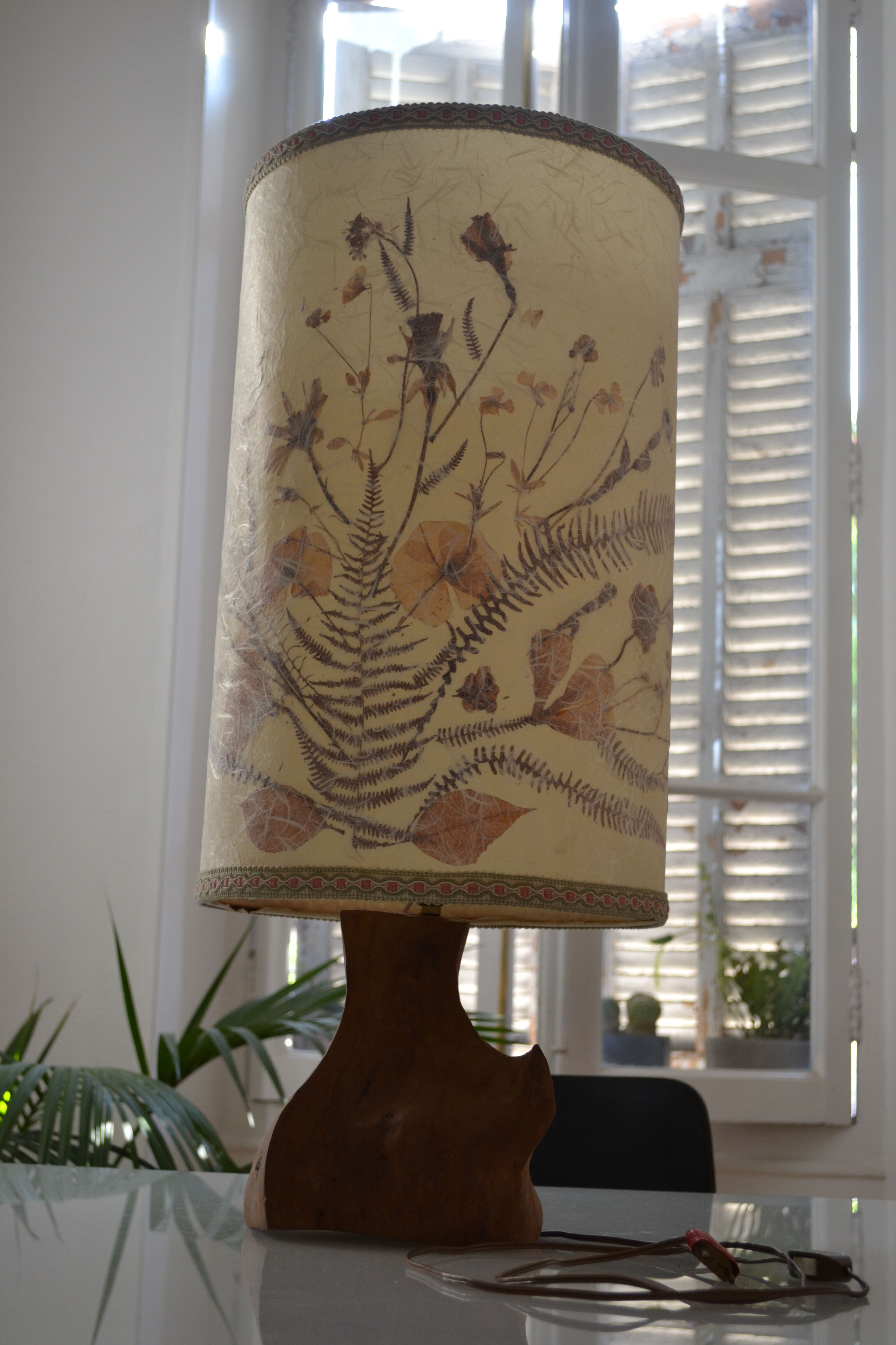 Modernist brutalist lamp free form 60's olive wood