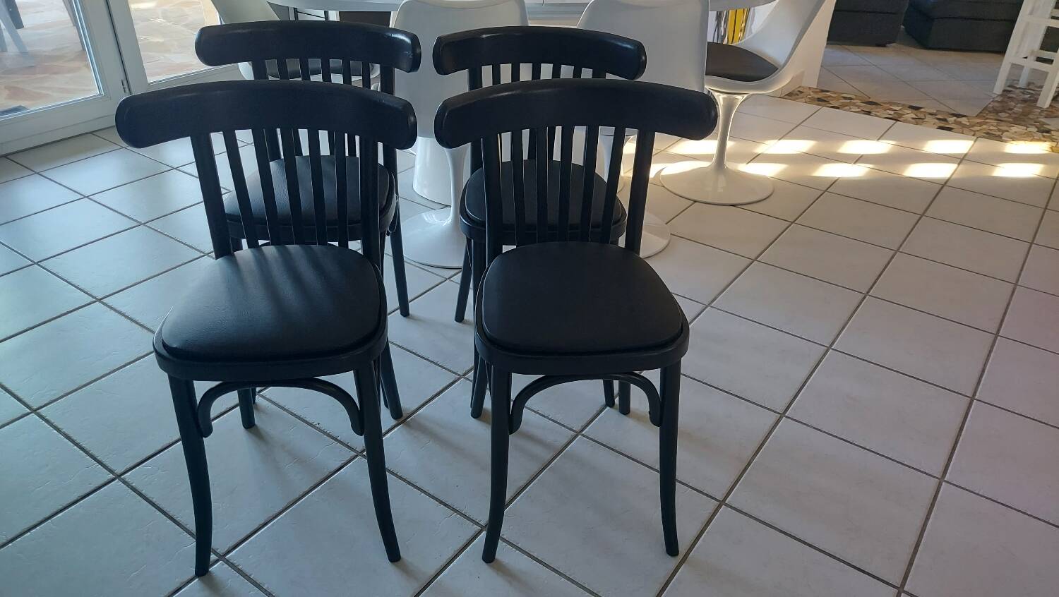 Set of 4 vintage bistro chairs from the 1970s