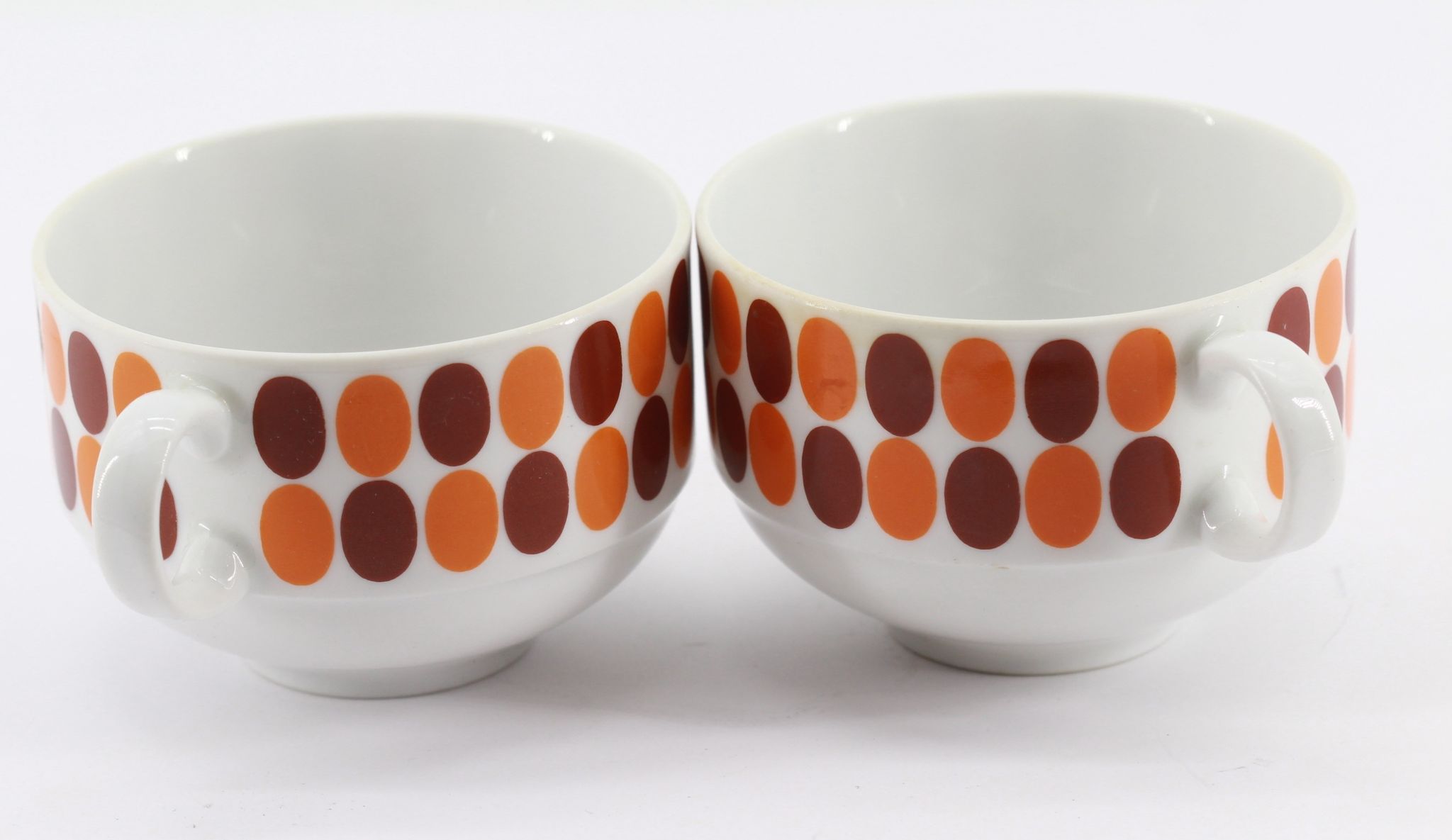 Set of 2 old cups