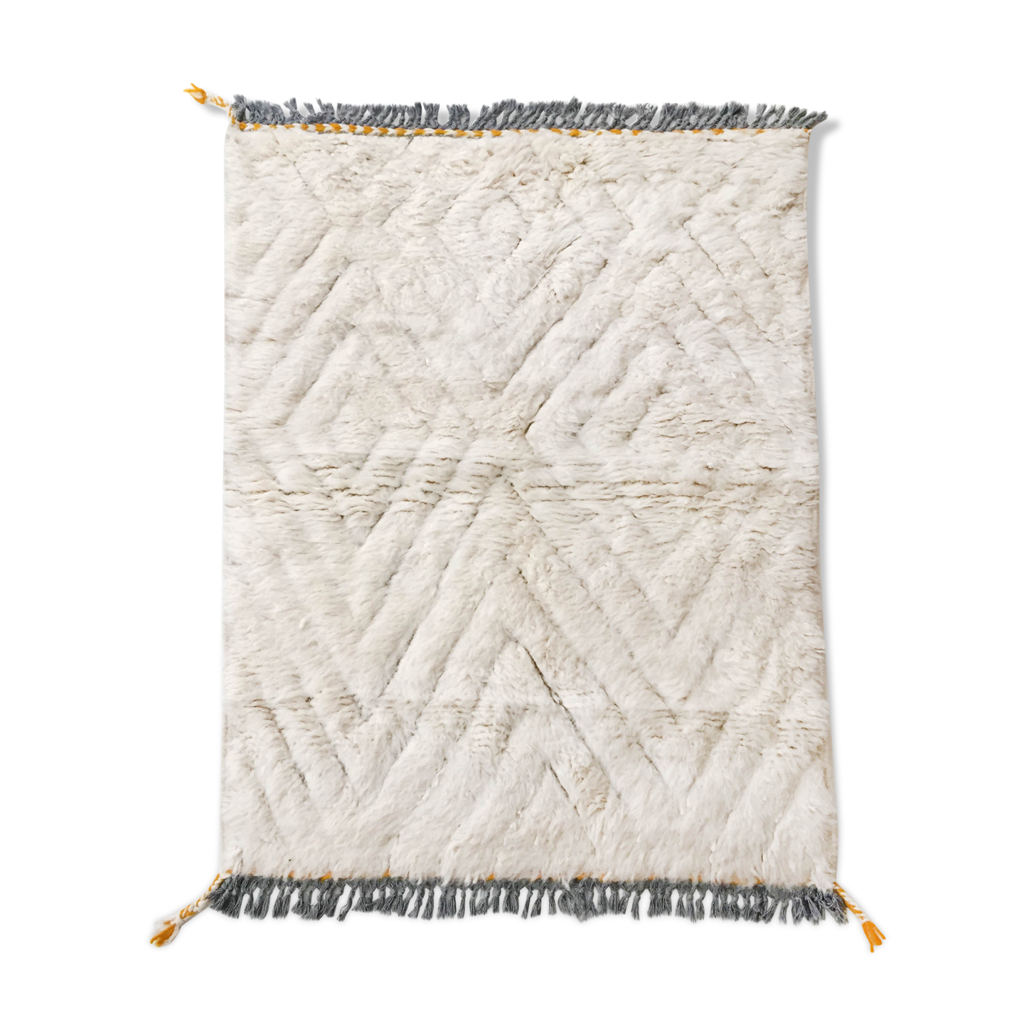 Moroccan Berber carpet blessed ouarain ecru with engraved diamonds 140x102cm