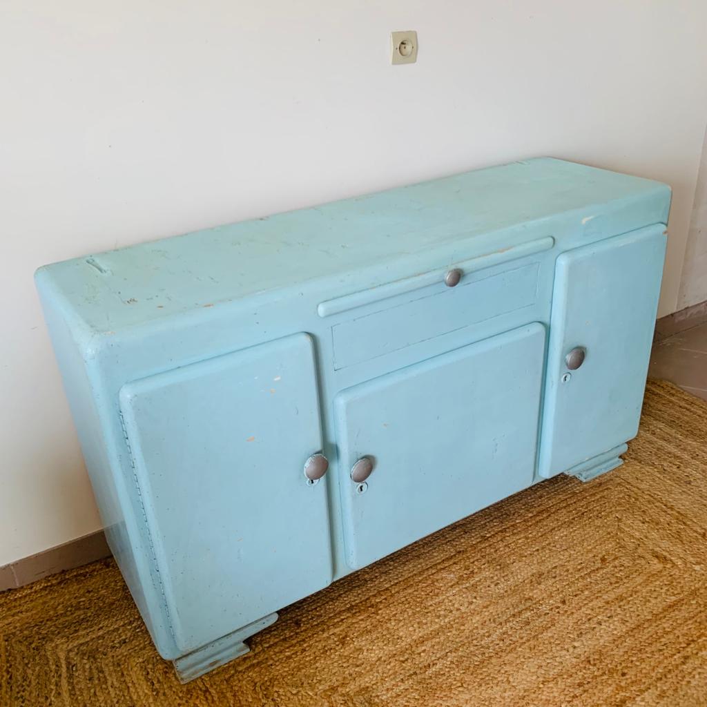 Blue Mado buffet bottom