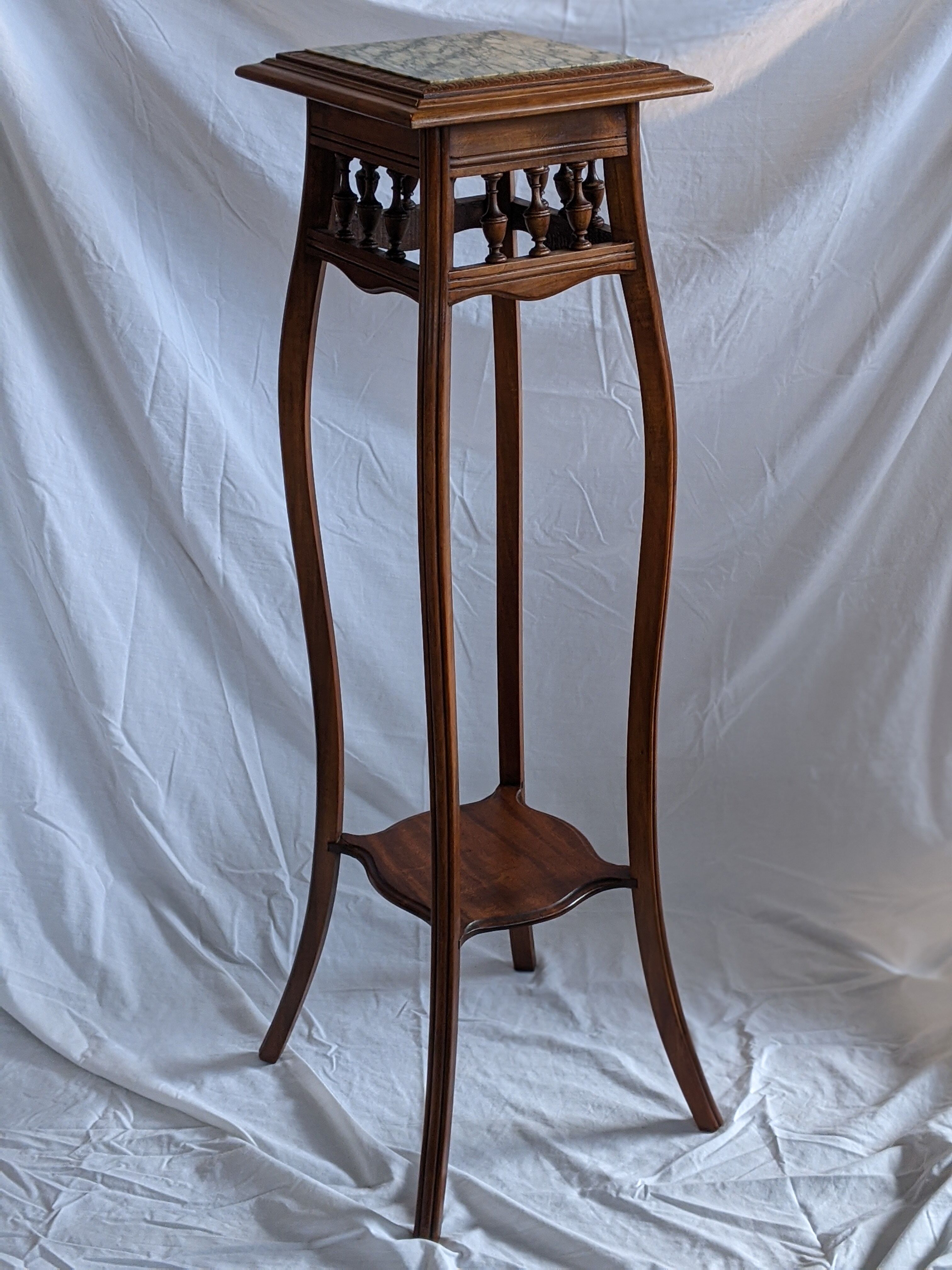 Sellette early 20th century