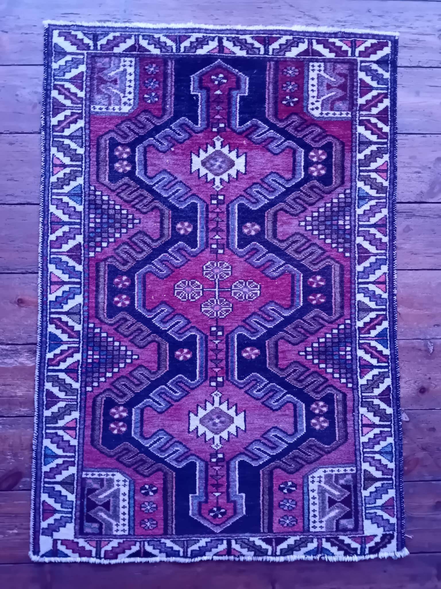 Tapis Persan Hamadan fait main 147x100cm