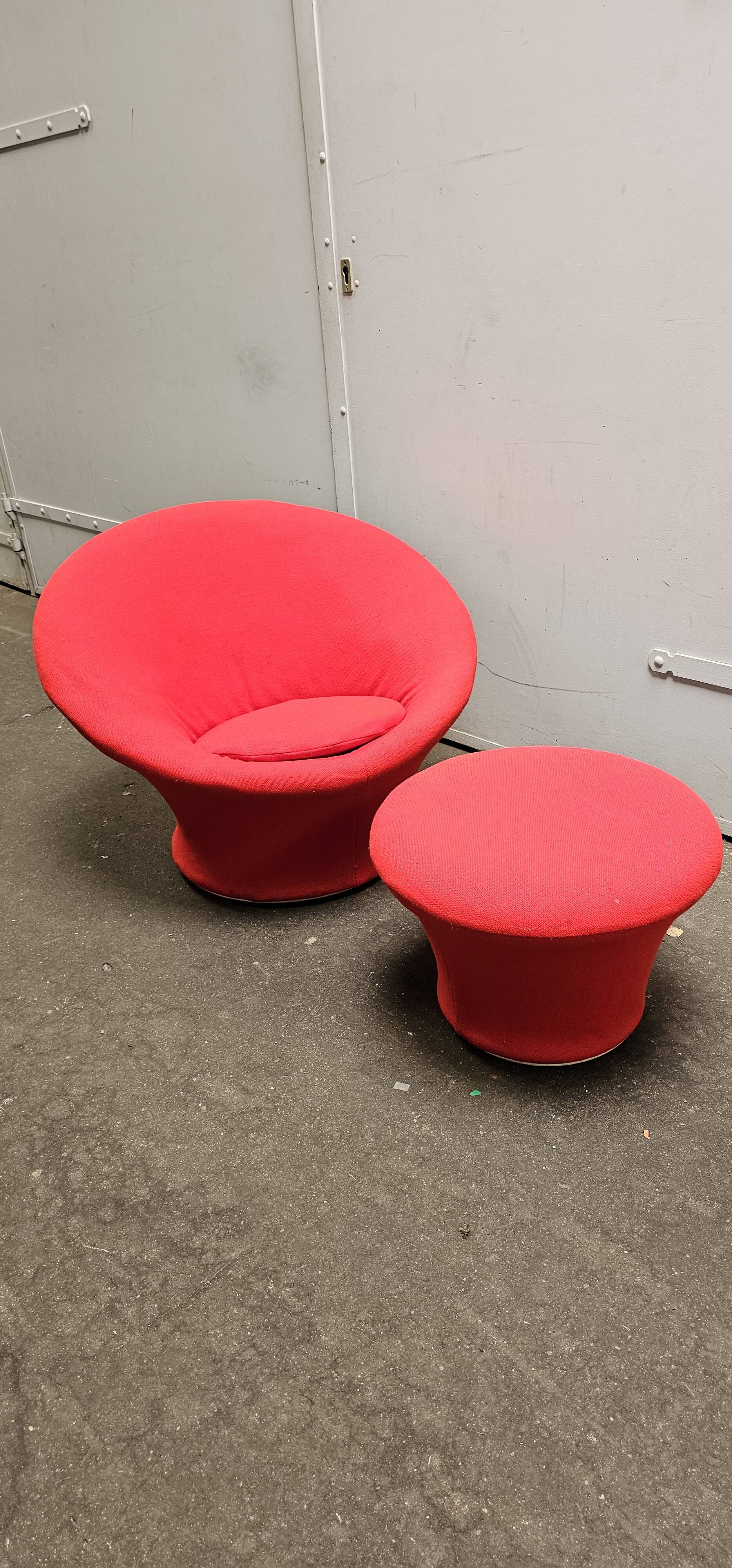 Champignon & pouf Pierre Paulin pour Artifort