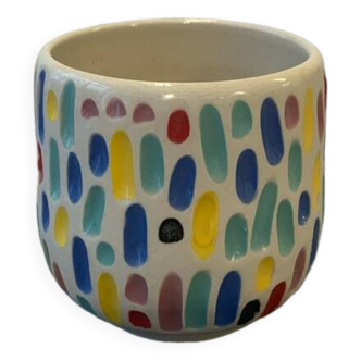 Multicolored cups