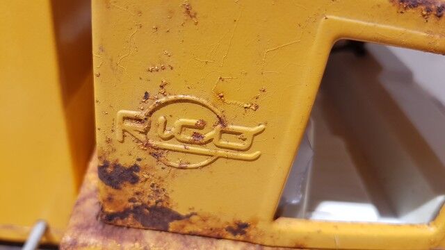 concrete spinning top truck