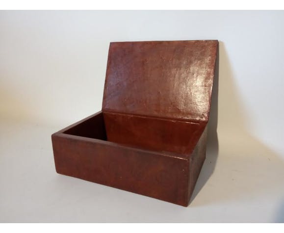 Rectangular box in wooden tuareg leather coating