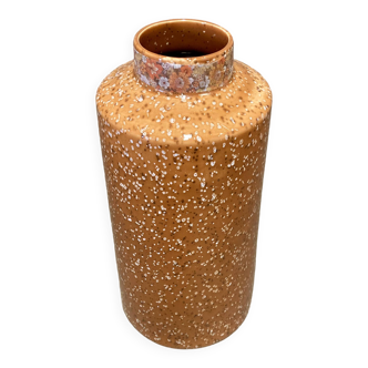 Large ceramic vase.