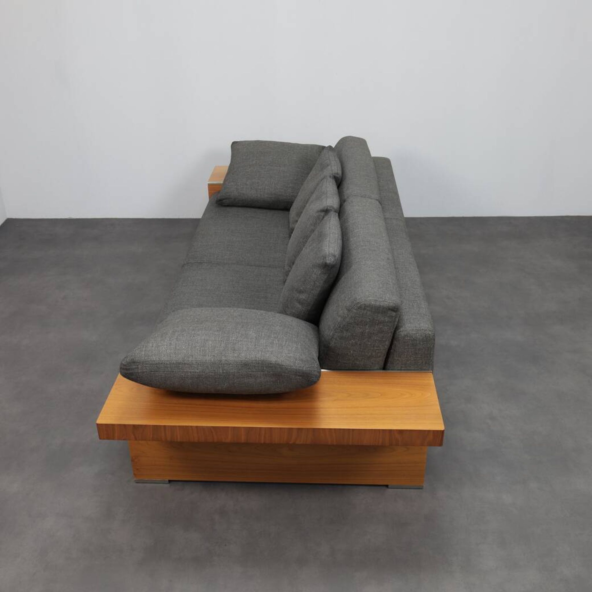 Rare 'Master' 3-seater sofa by Giorgetti, Italy, 1990s