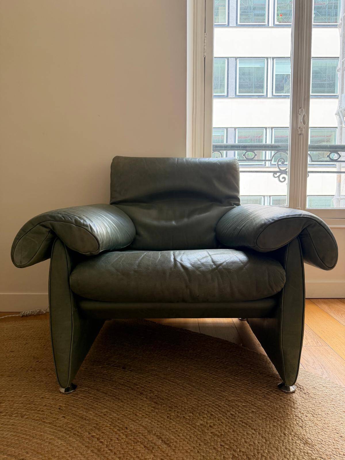 Chaise De Sede