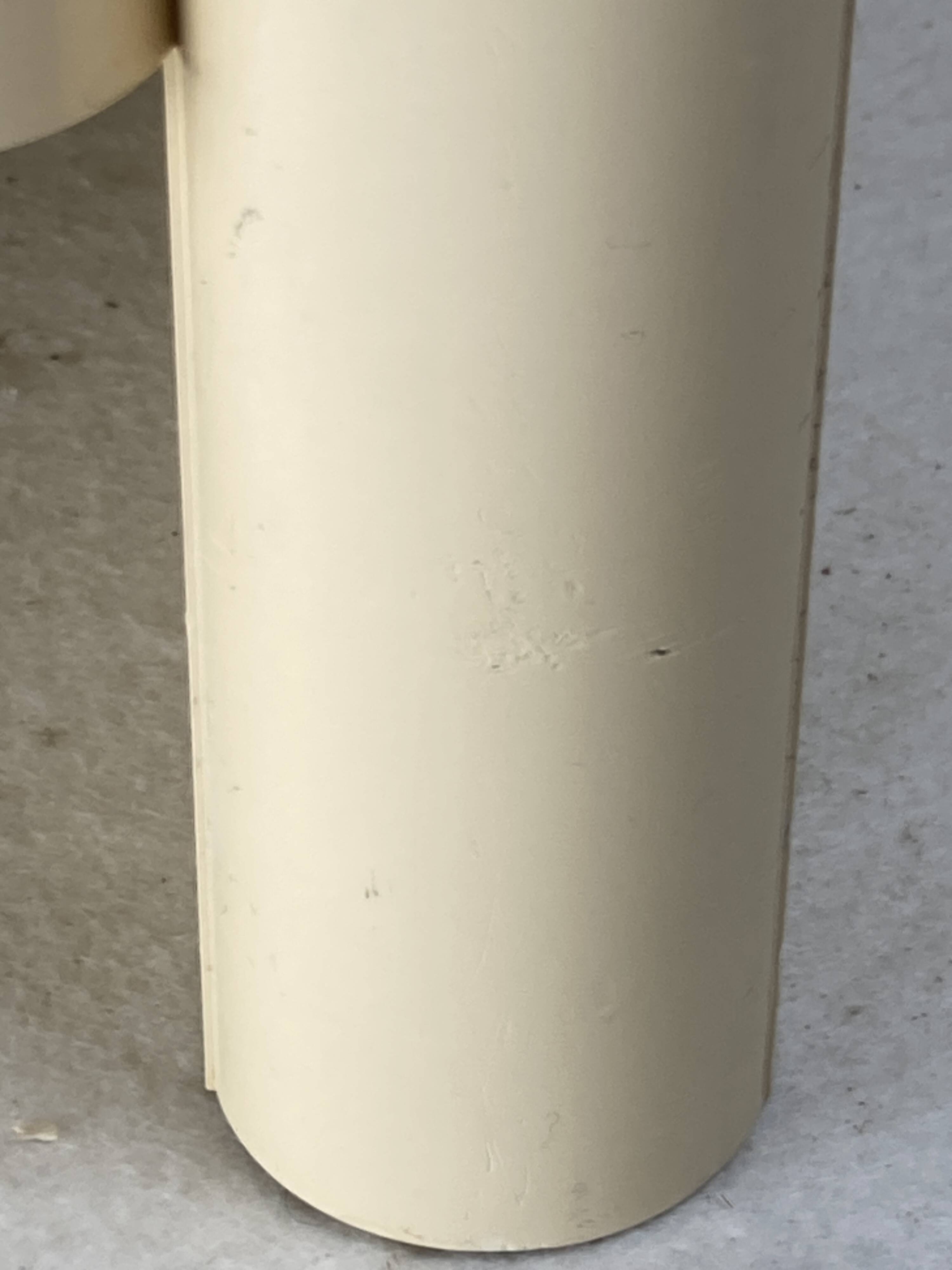 Porte-revues beige blanc cassé par Giotto Stoppino pour Kartell, Italie 1970