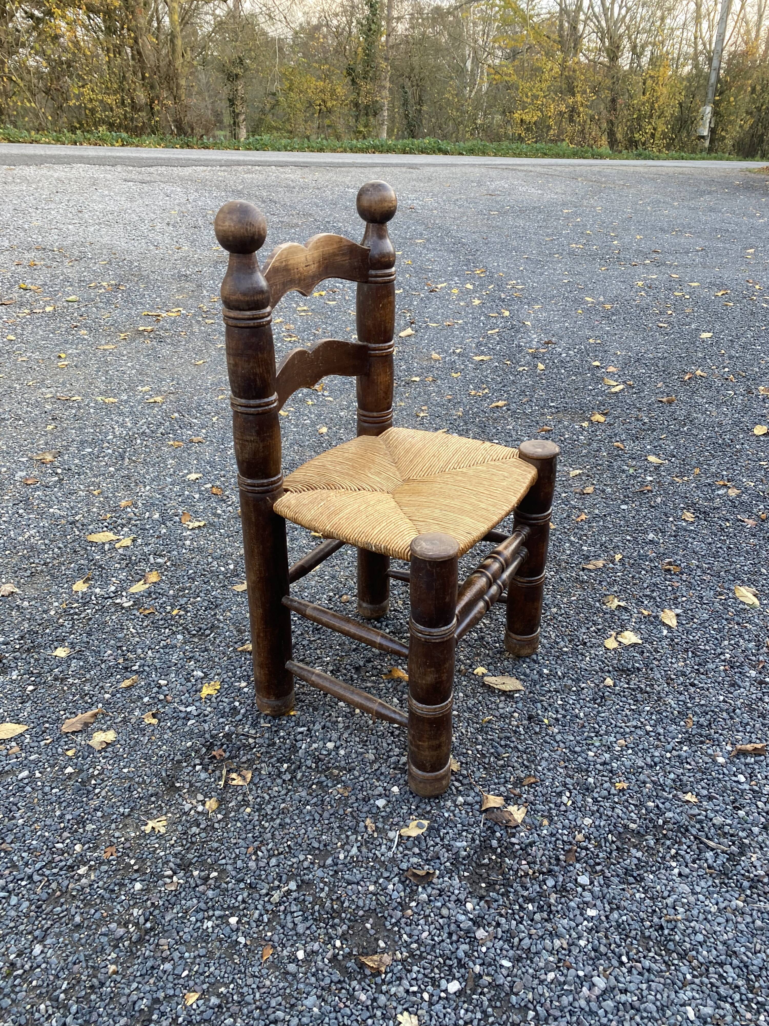 Dudouyt Chair