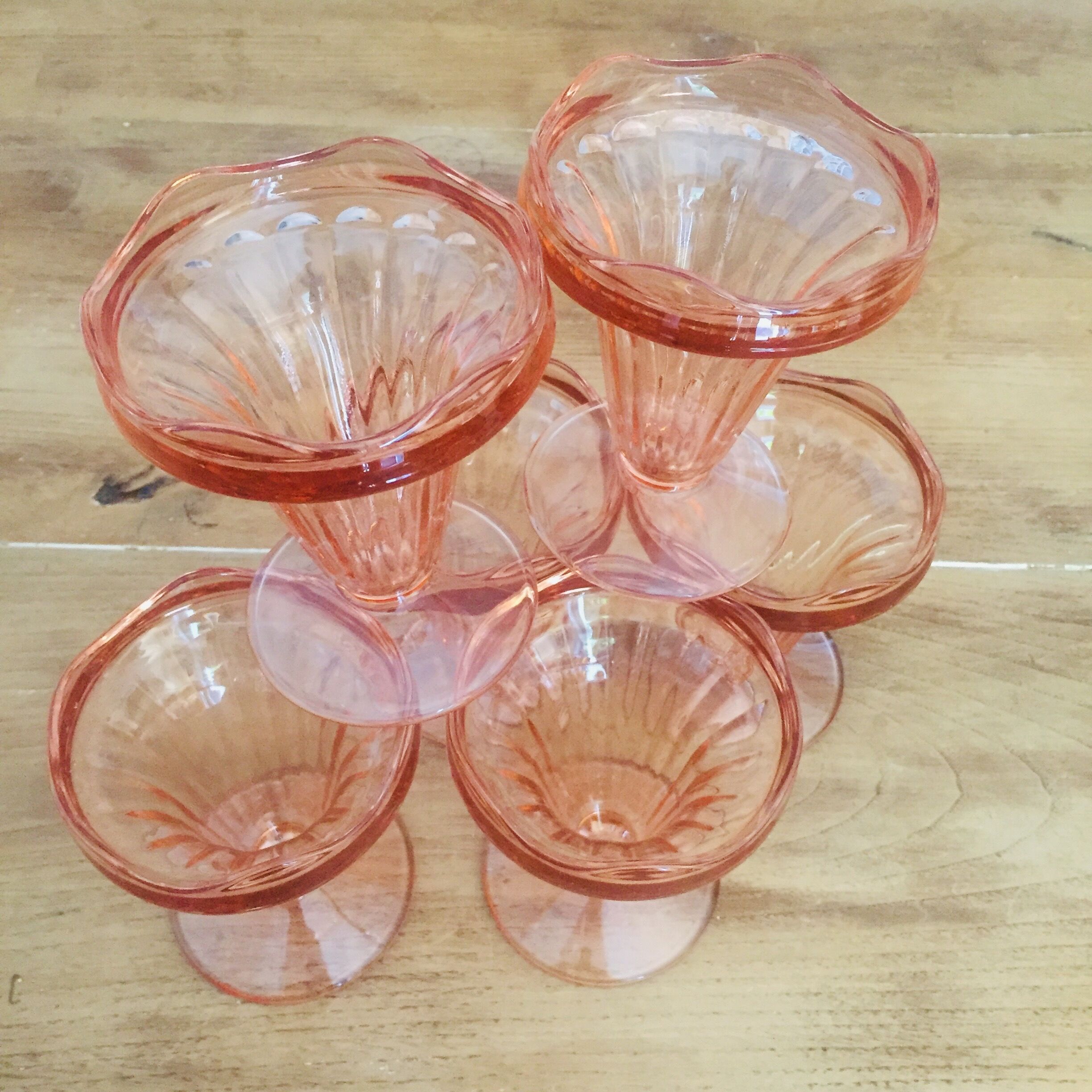 6 pink glass ice cups