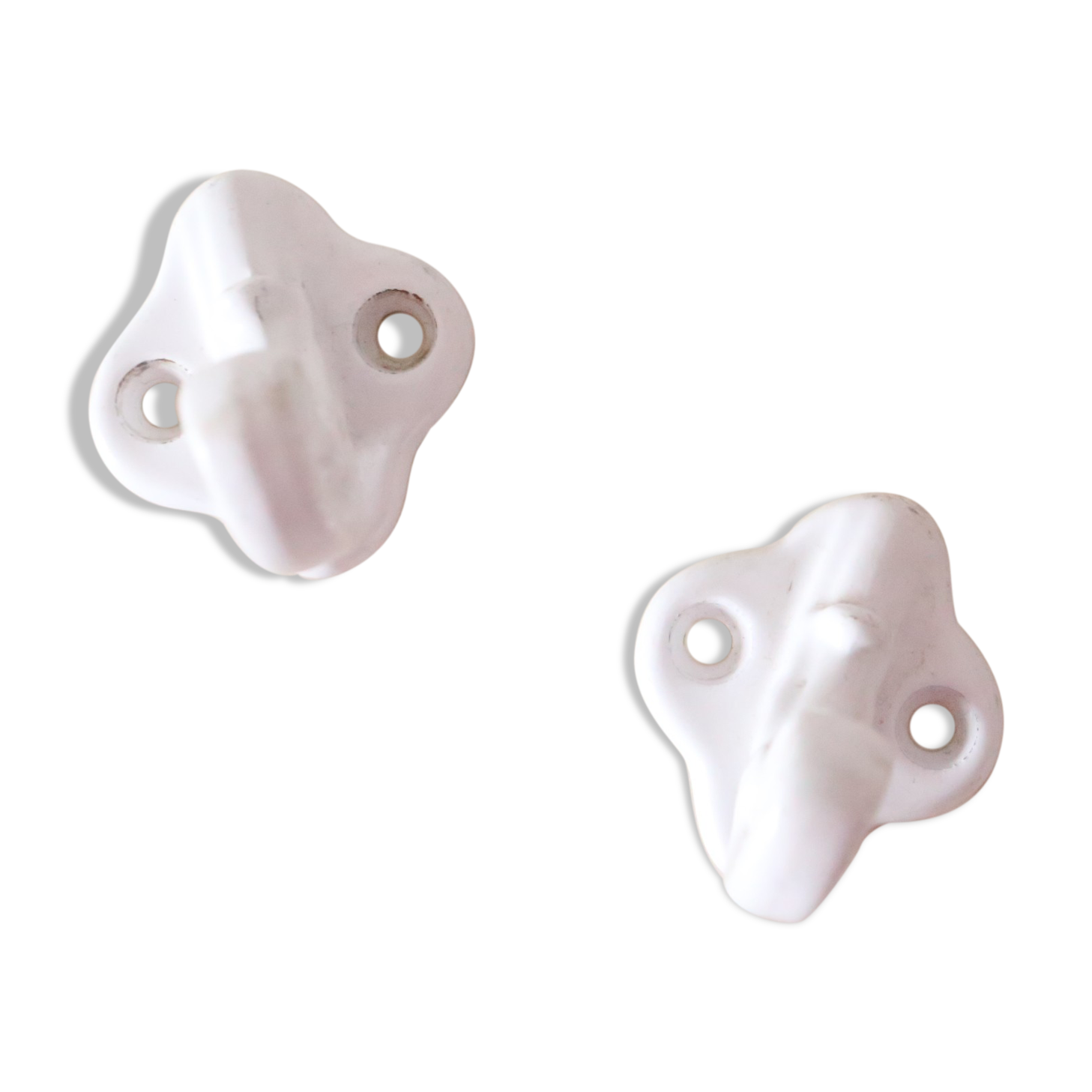 Duo of patères / white cast iron hooks, vintage, brass