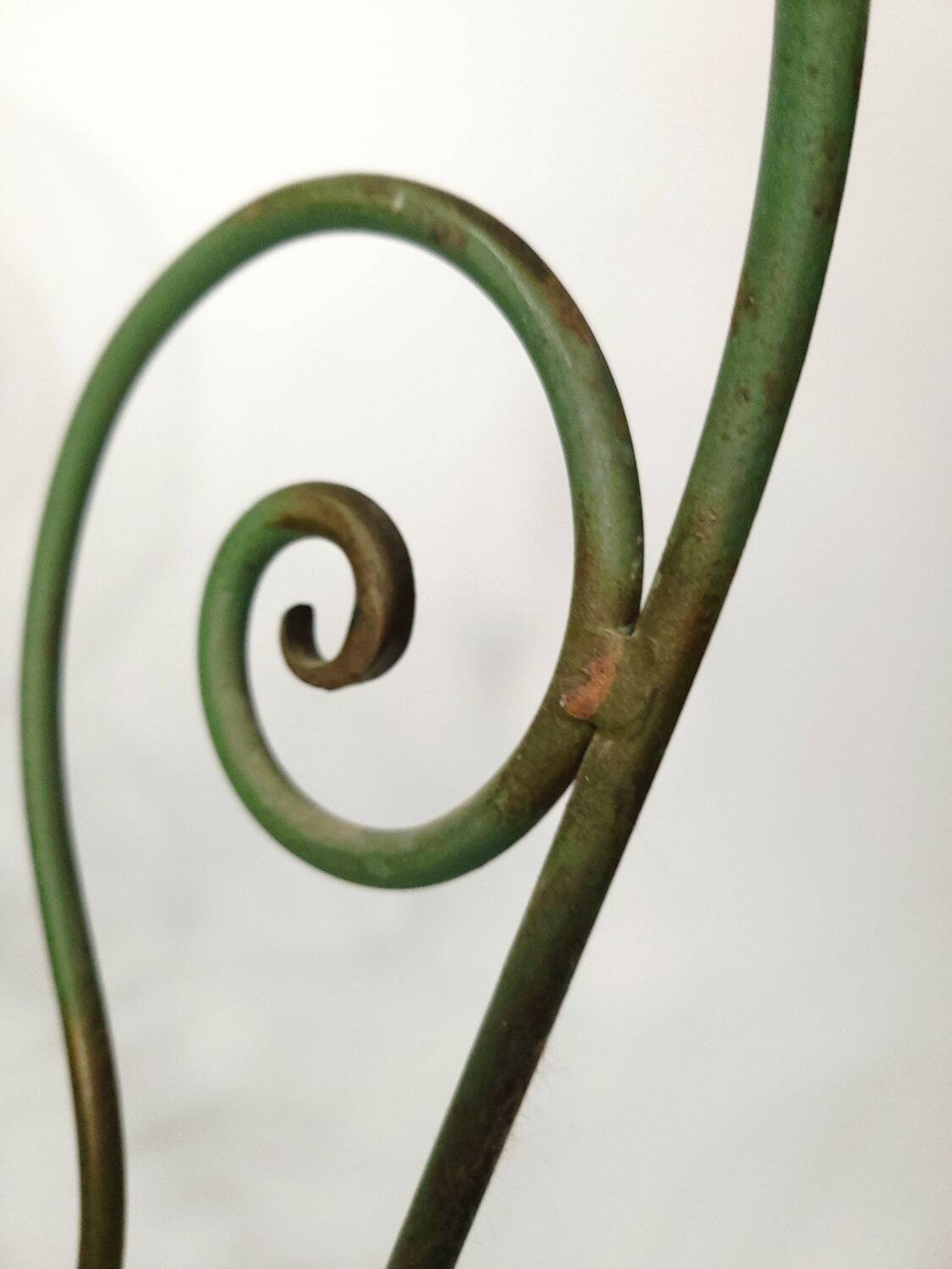Vintage wrought iron magazine rack – handcrafted scrolls –