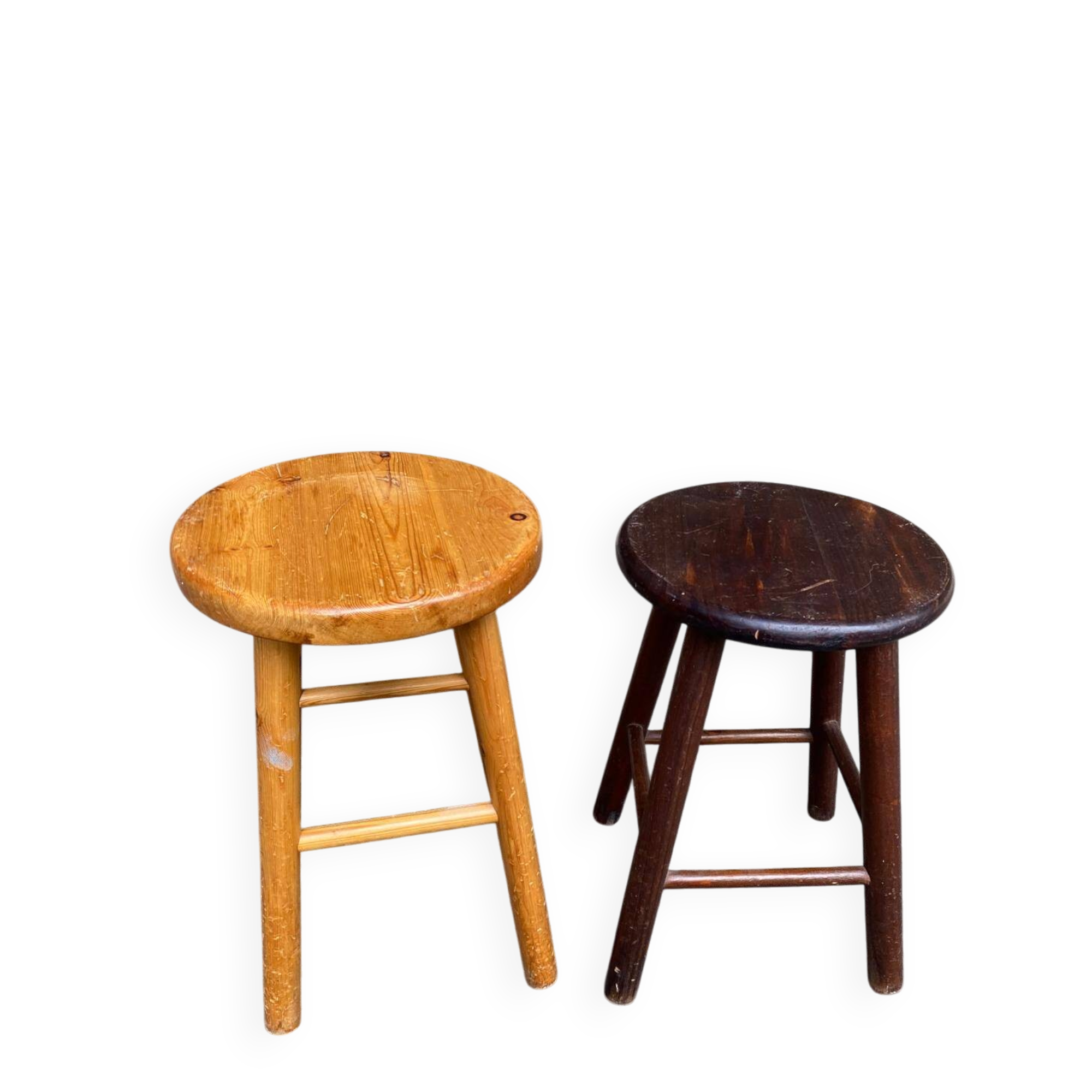 2 vintage solid wood stools — Trayeur / brutalist style