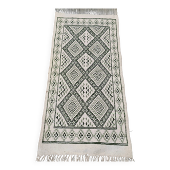 Tapis blanc et vert tissé mains