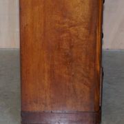Victorian commode in flame wood with four drawers