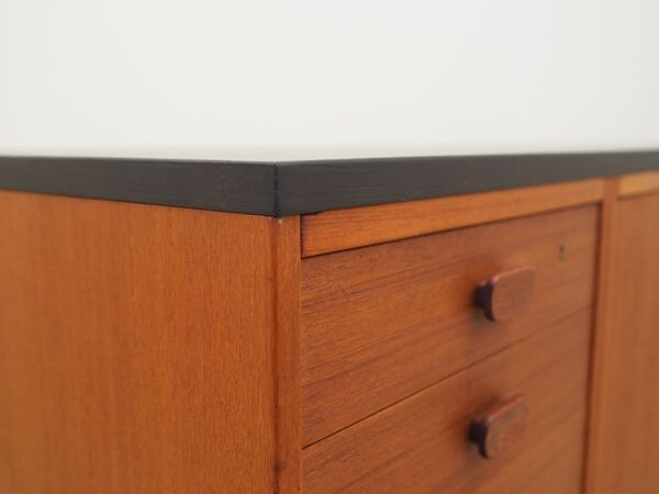 Enfilade en teck, design danois, années 1960, production : Danemark