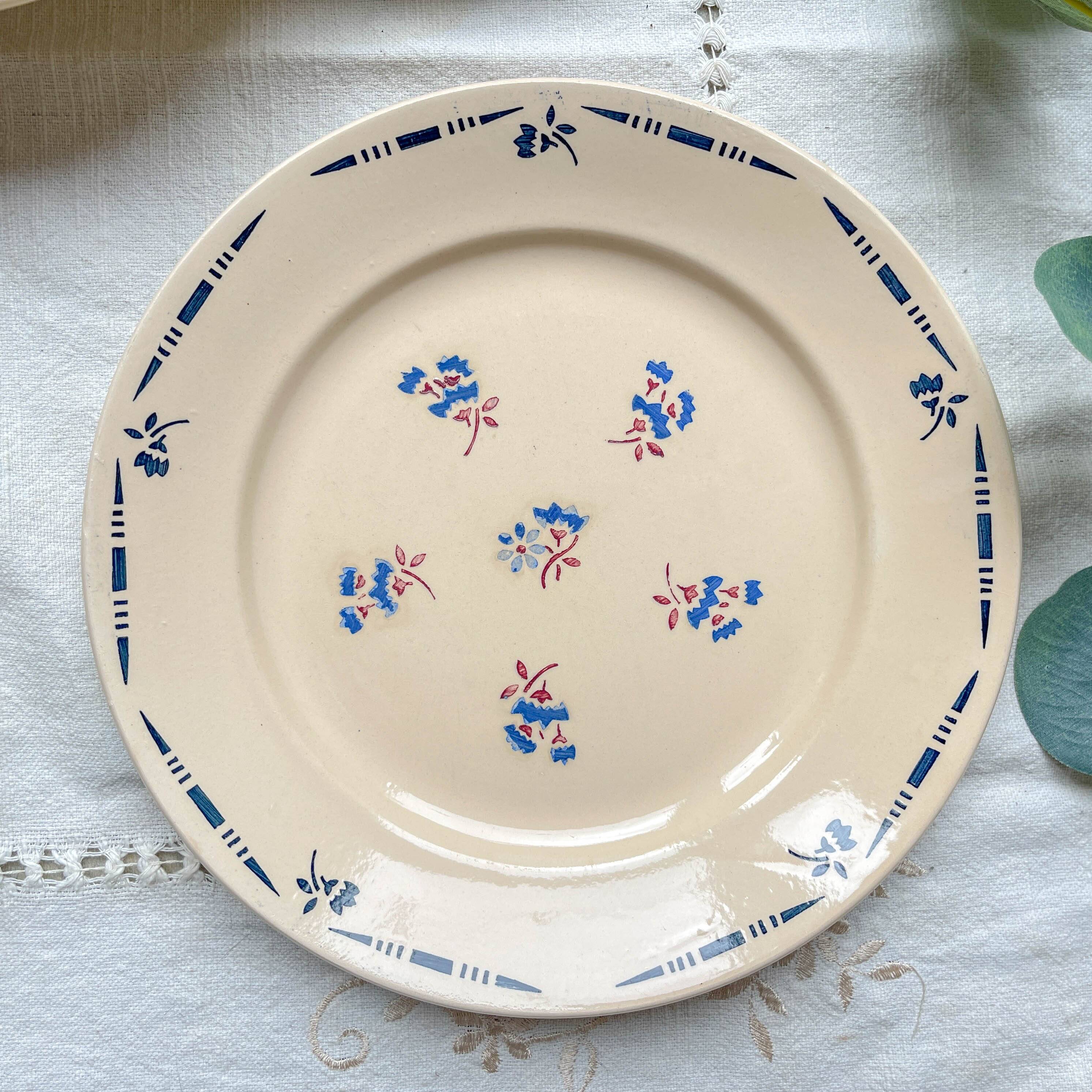 6 vintage K&G Luneville "Flore" porcelain dinner plates, 1950s, small blue flowers