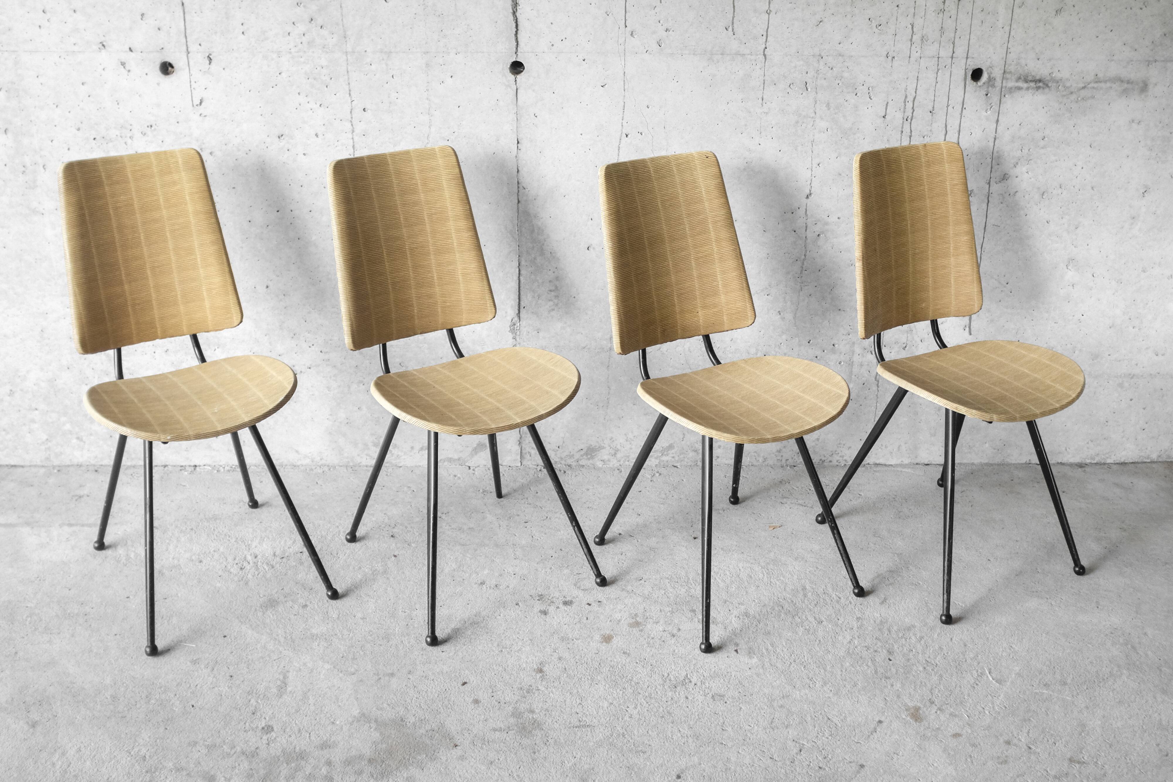 Set of 4 vintage compass feet chairs - 1960