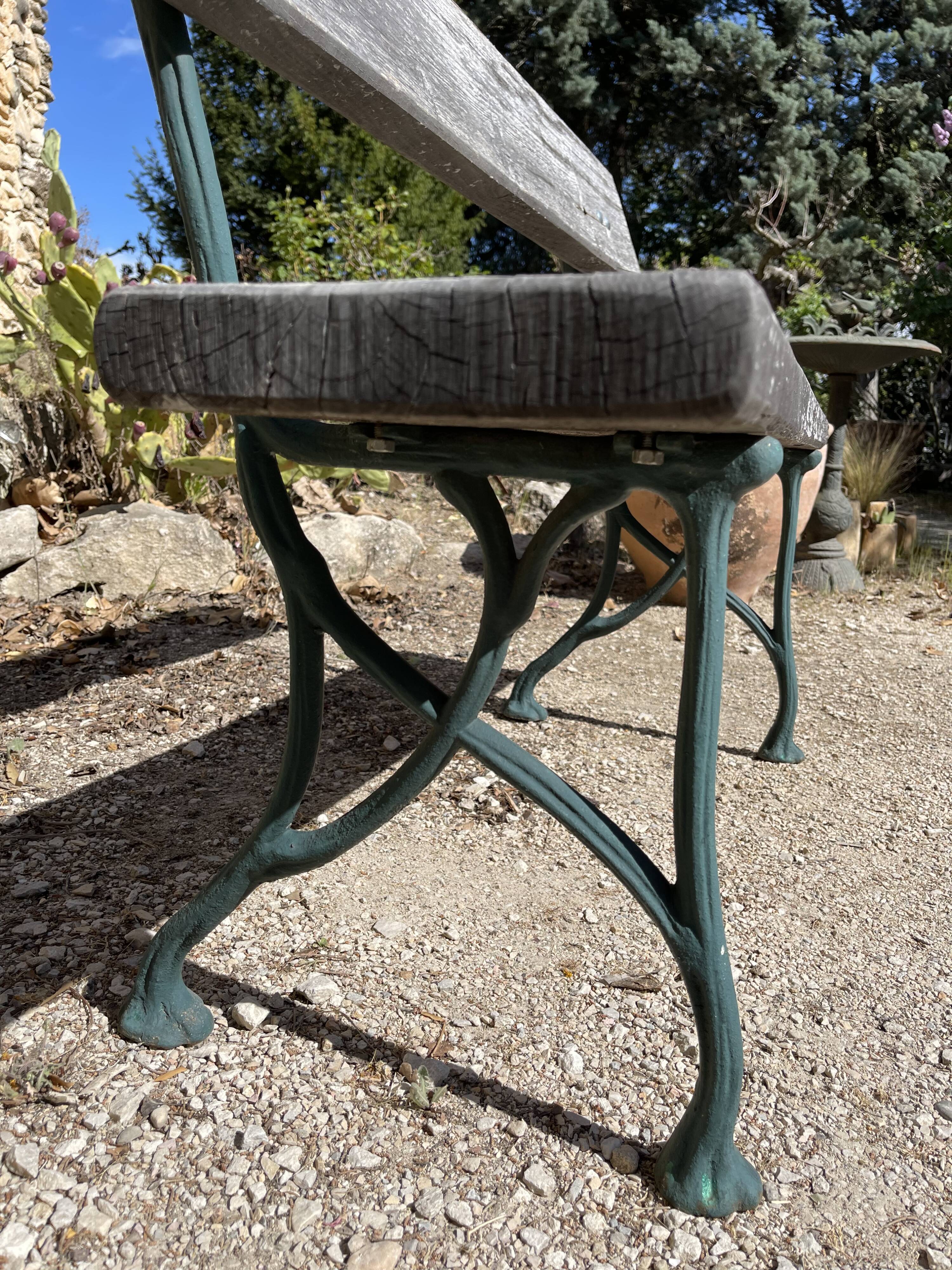 Garden bench in wood and cast iron