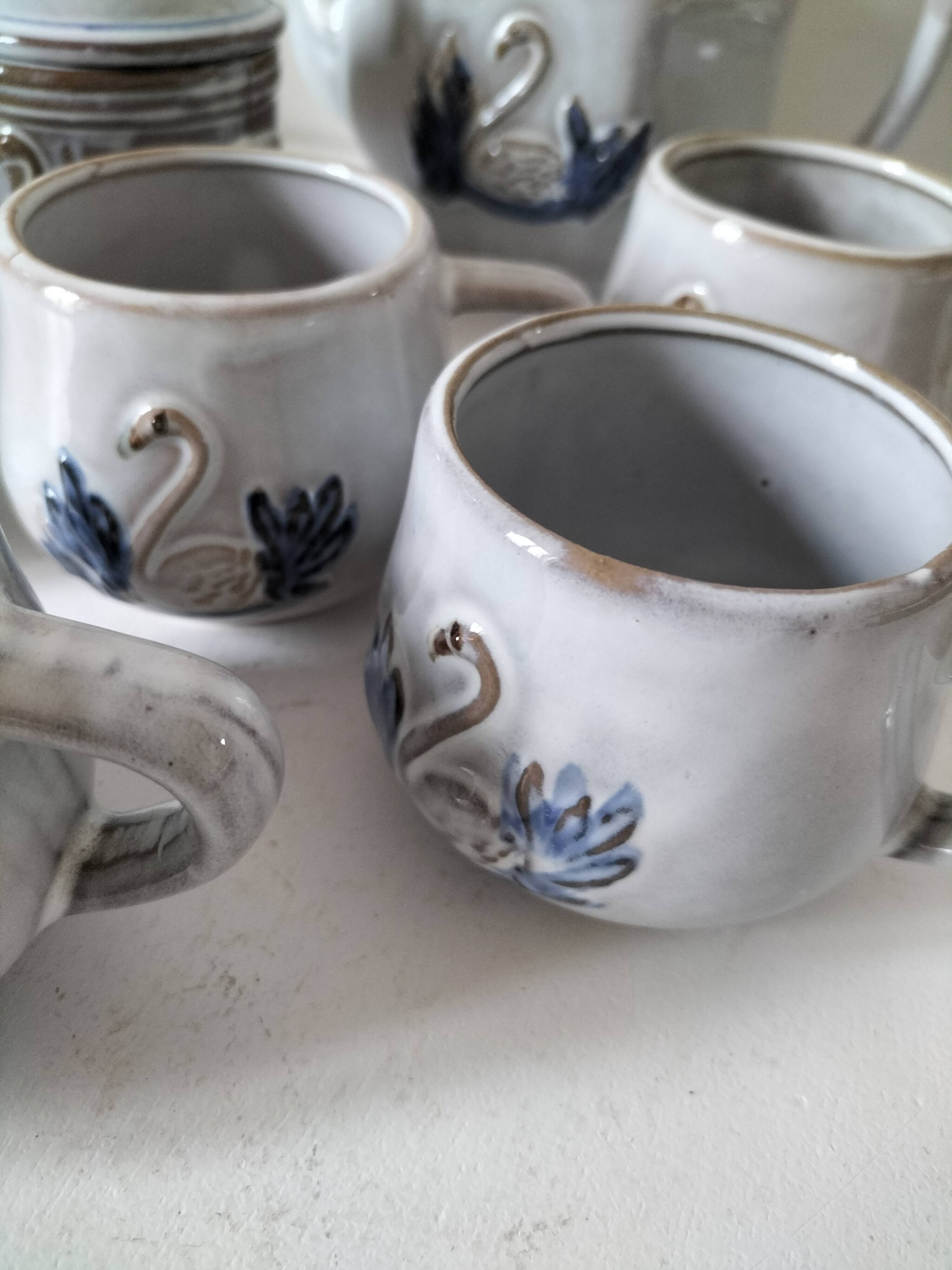 Stoneware tea set with swan decor – Hygge & Lagom spirit