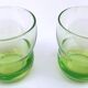 2 verres anciens  Verre coloré transparent