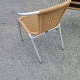 Scoubidou and aluminum chairs