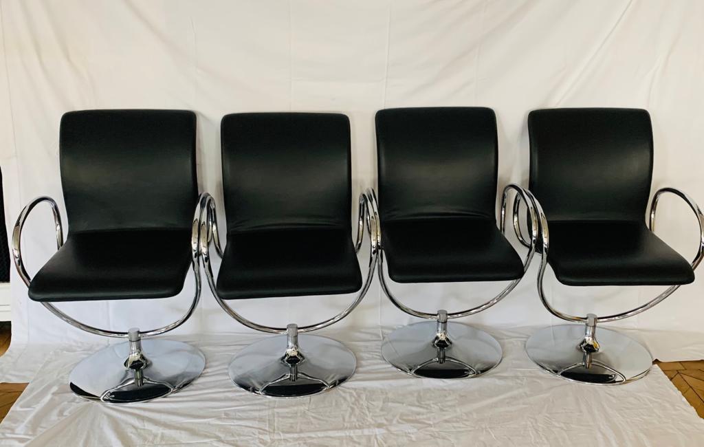 Set of 4 Tonon swivel chairs